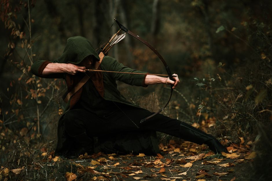 Ausverkauft: Arrow Actionfigur The Dark Archer 17 cm DC Collectibles