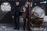 Dark Knight Rises Movie Masterpiece Action Figures 1/6 John Blake & Jim Gordon with Bat-Signal 30 cm [special offer]